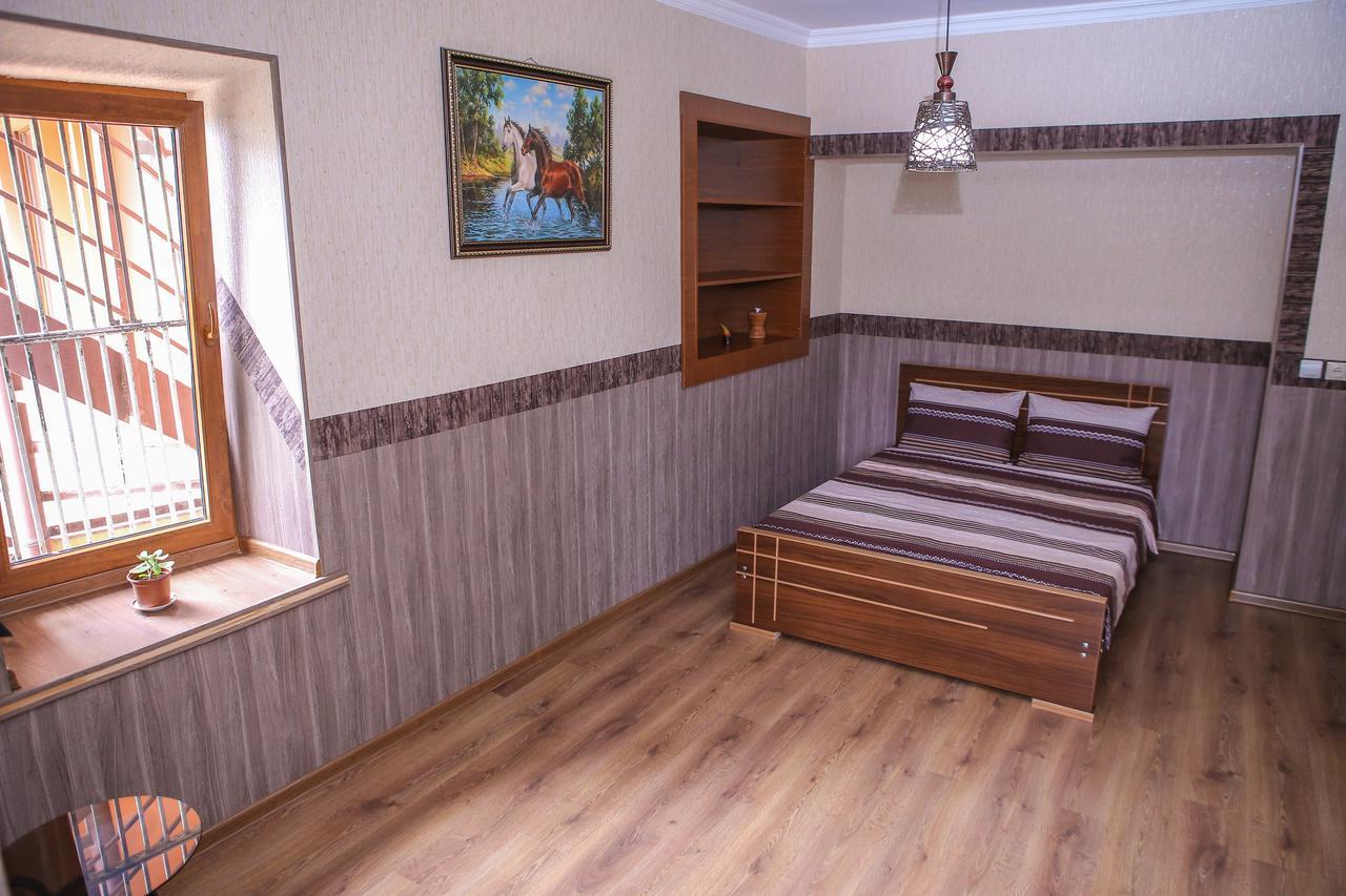 Metekhi Ubani'S Guesthouse Tbilisi Exterior foto